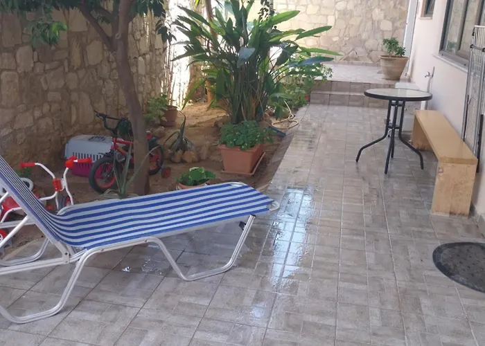 Folia Apartment